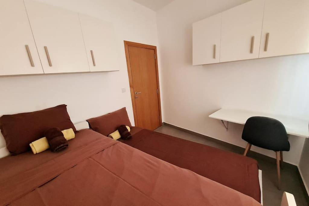 Cozy Inside.City & Beach Outside Apartment Sliema Ngoại thất bức ảnh
