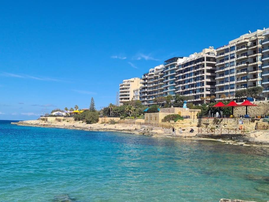Cozy Inside.City & Beach Outside Apartment Sliema Ngoại thất bức ảnh